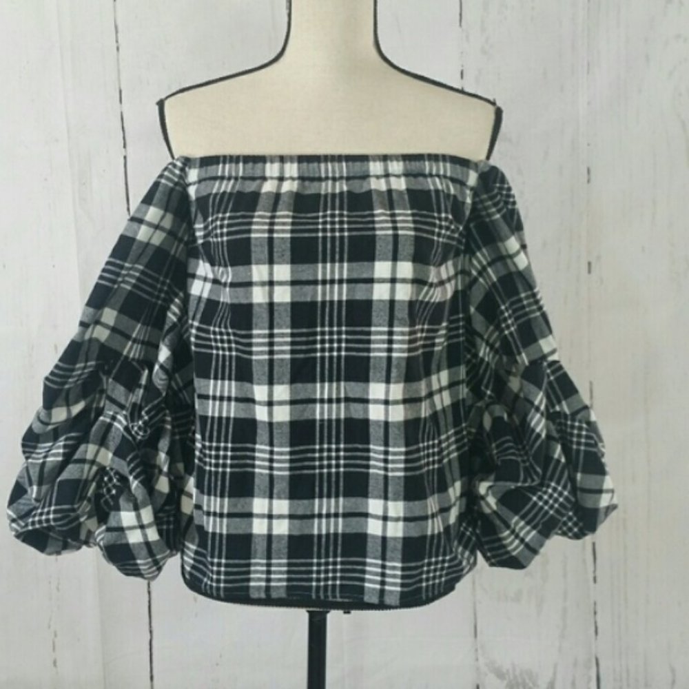Greyson Plaid Off The Shoulder Puffed Sleeve